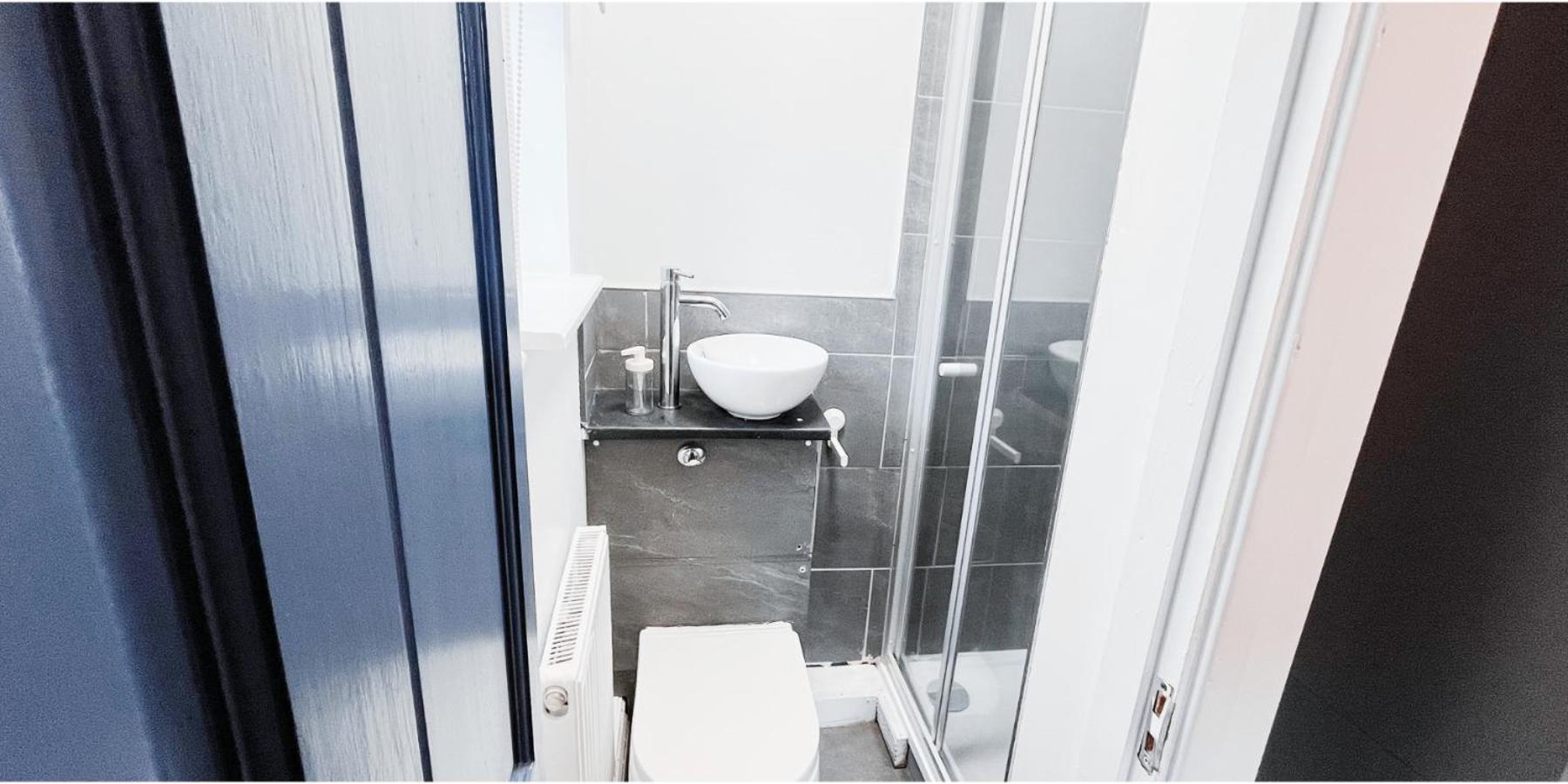 Single Room In Modern House Near Nottingham Esterno foto