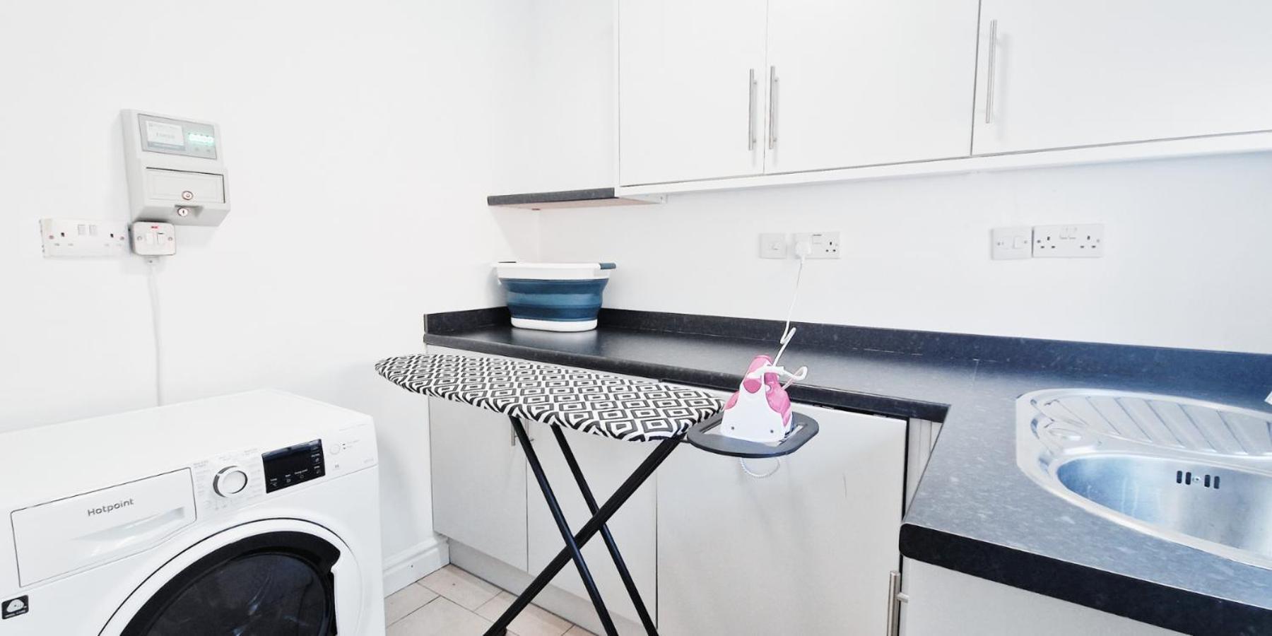 Single Room In Modern House Near Nottingham Esterno foto