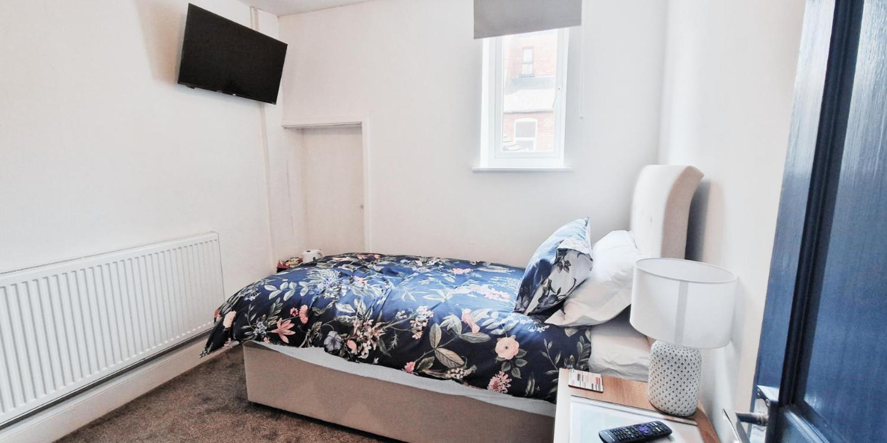 Single Room In Modern House Near Nottingham Esterno foto